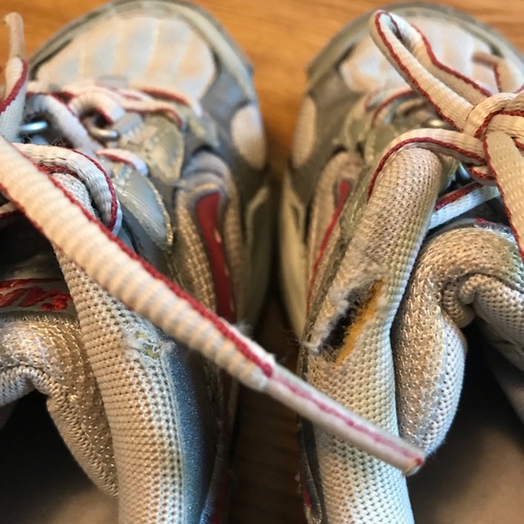 Saucony Grid Aura Tr Running Sneakers - Picture 2 of 8